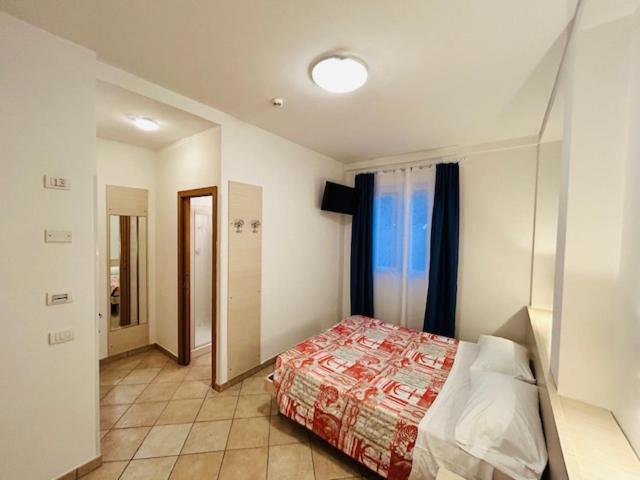 Hotel Aurora San Vincenzo Exterior photo